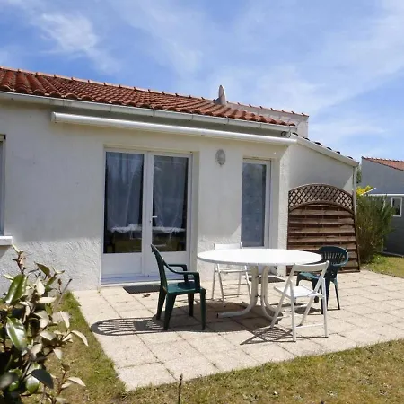 Hébergement de vacances Maison Saint-hilaire-de-riez, 3 Pièces, 6 Personnes - Fr-1-224-402 *