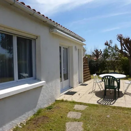 Hébergement de vacances Maison Saint-hilaire-de-riez, 3 Pièces, 6 Personnes - Fr-1-224-402 Saint-Hilaire-de-Riez